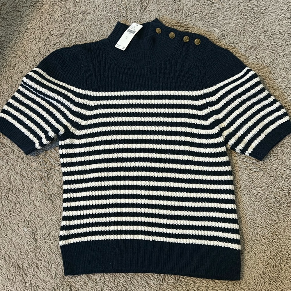Short sleeve navy striped sweater